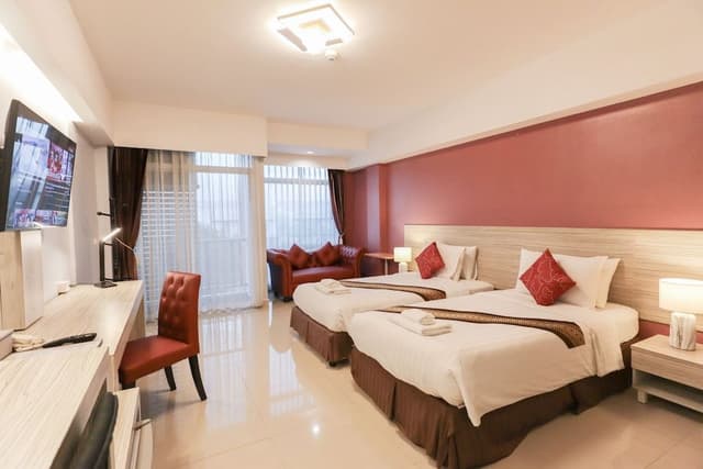 Deluxe Twin Room