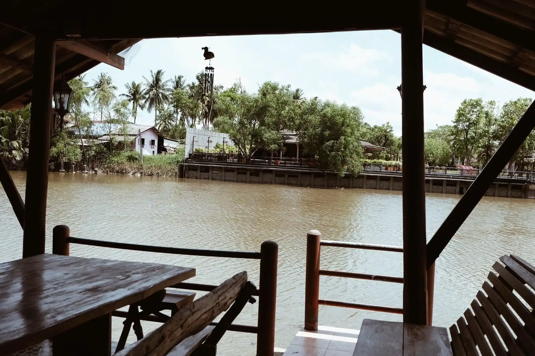 เรือนน้ำเย็น รีสอร์ต อัมพวา เรือนน้ำเย็น รีสอร์ต อัมพวา