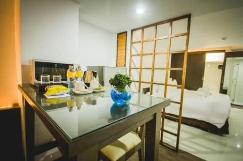 Studio Room