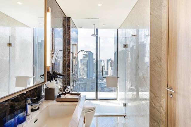 SkyView Grand Suites