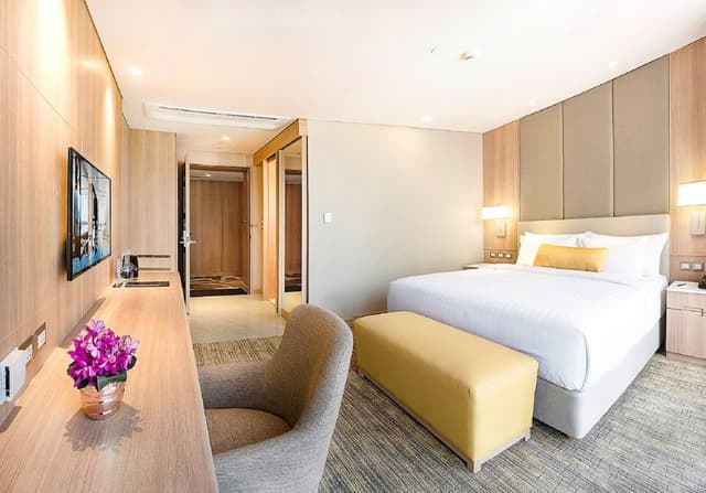 Sky Executive suite