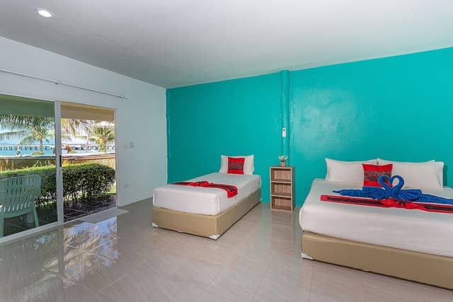 Deluxe Cottage, Beach View