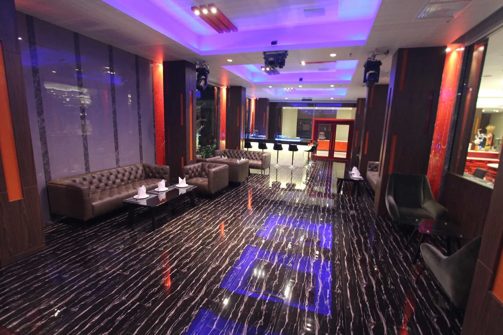 โรงแรมเมเปิล โรงแรมเมเปิล