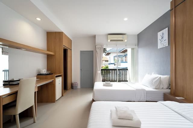 Superior Twin Room