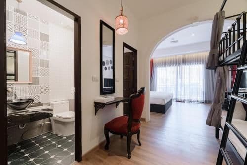 Family Room for 4 People - Non-Smoking