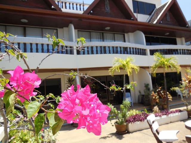 Standard Room, 1 Double Bed, Accessible, Courtyard View