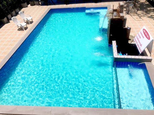 Family Pool View