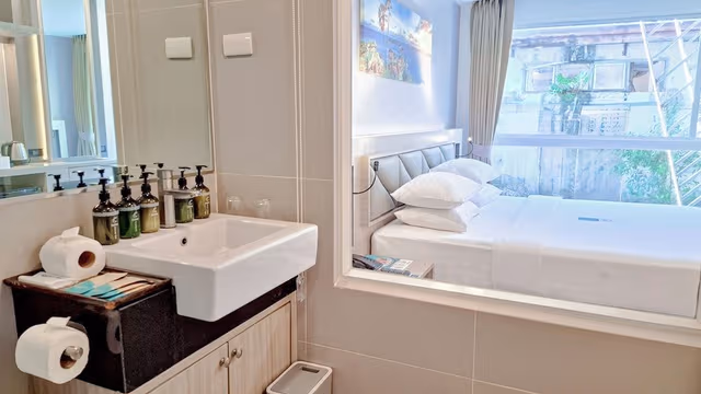 Standard King Room