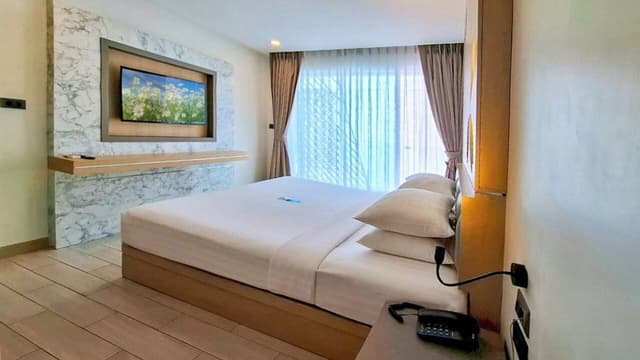One Bedroom Suite