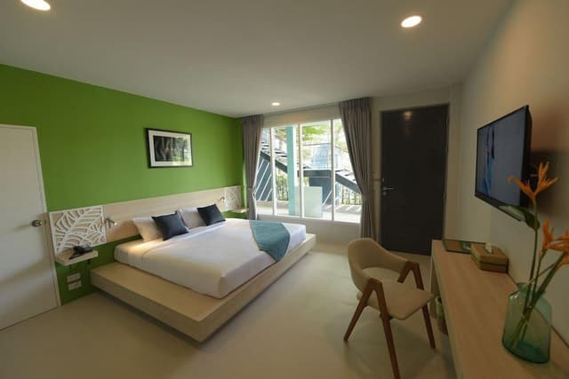 Design Studio, 1 King Bed