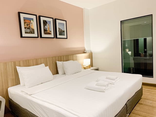 River Sky View Room