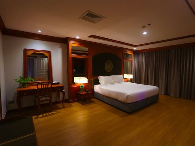 Junior Suite, River View