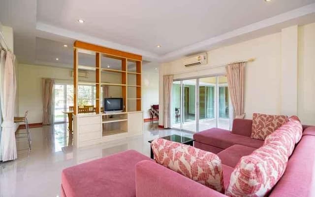 2 Bedroom