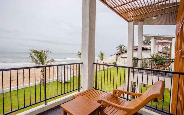 Beachfront Villa