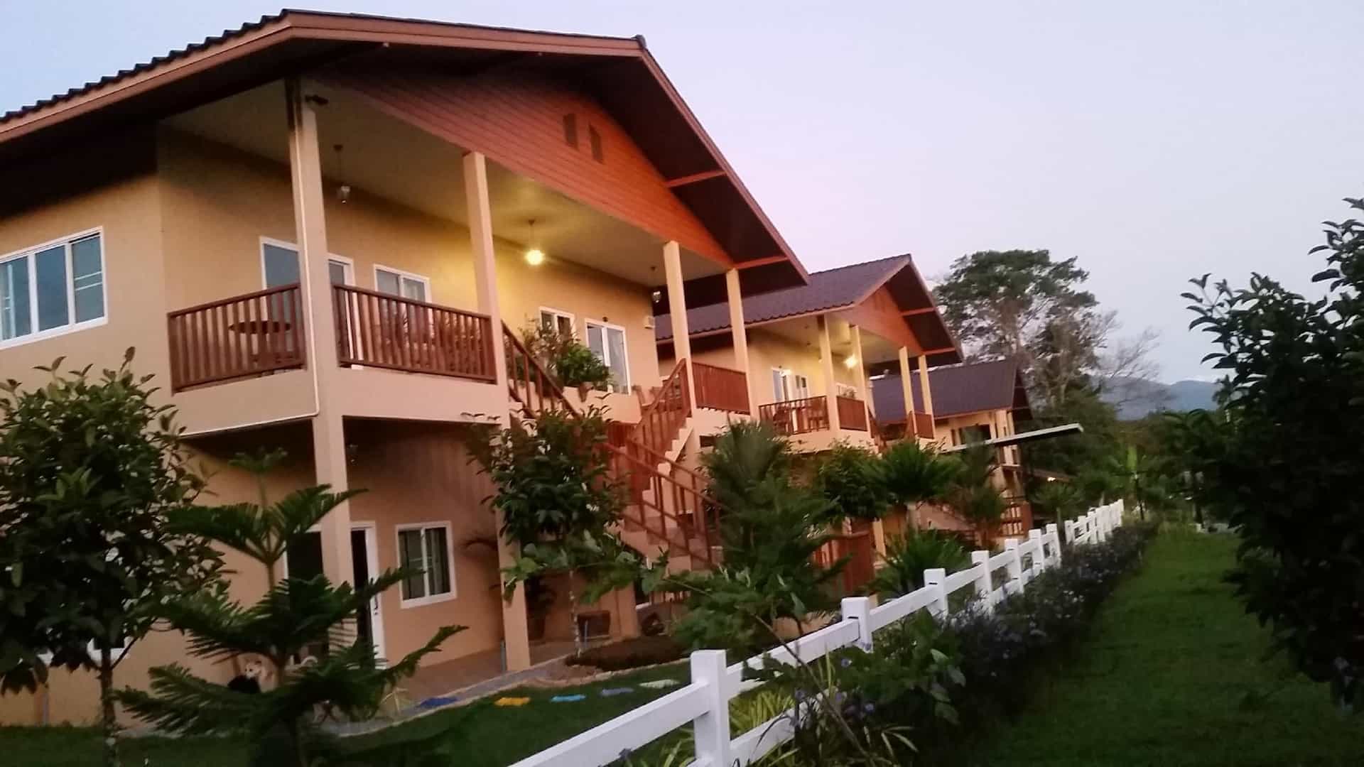 บ้านอีโคฟาร์ม บ้านอีโคฟาร์ม