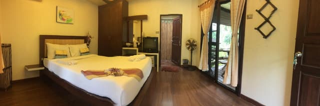 Deluxe Double Room - Non-Smoking