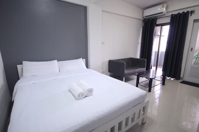 Standard Double Bedroom