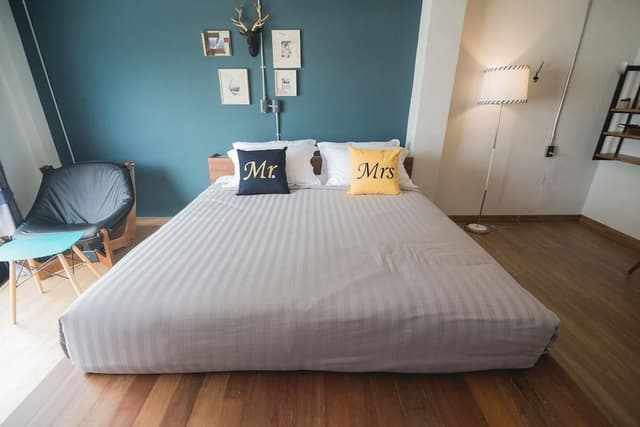 Deluxe Double Room, 1 King Bed, Private Bathroom