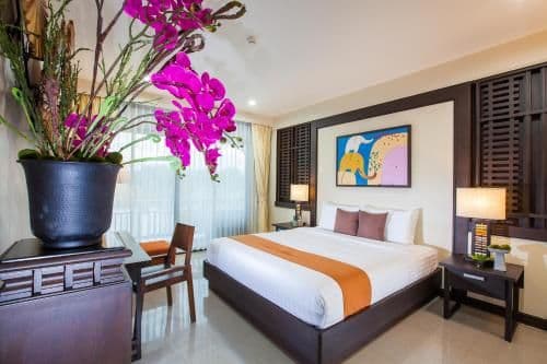 Empire Suite