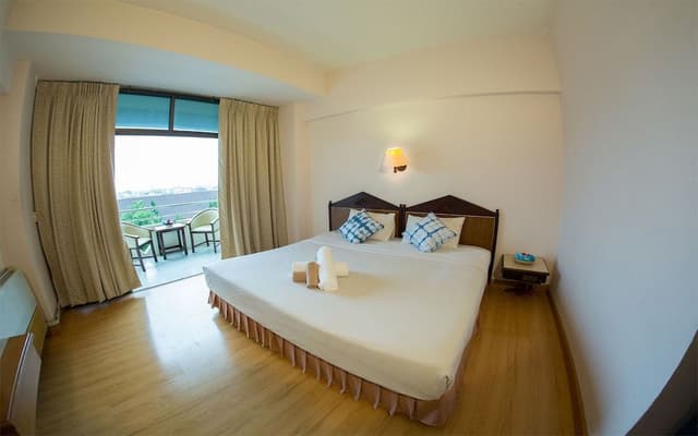 Standard Double Room, 1 Double Bed, City View