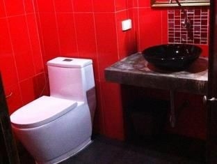 โรงแรมแพรภูมิบุรี (Pairphumburi Hotel)2