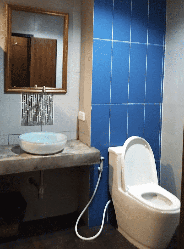 โรงแรมแพรภูมิบุรี (Pairphumburi Hotel)1