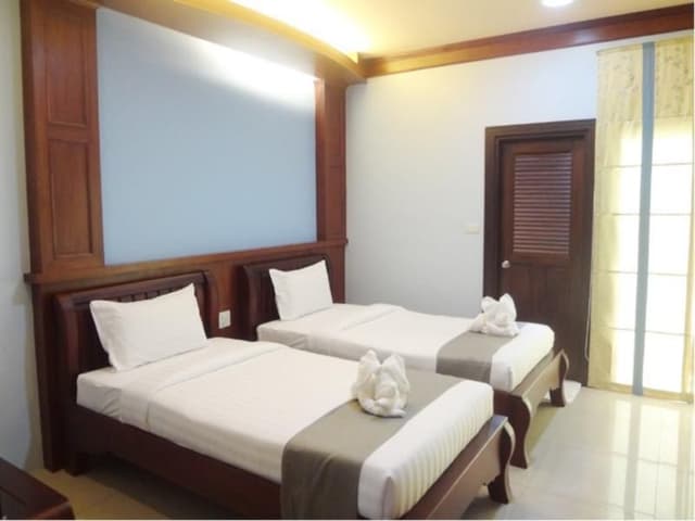 Superior Twin Bed