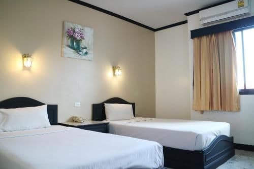 Deluxe Twin Bed