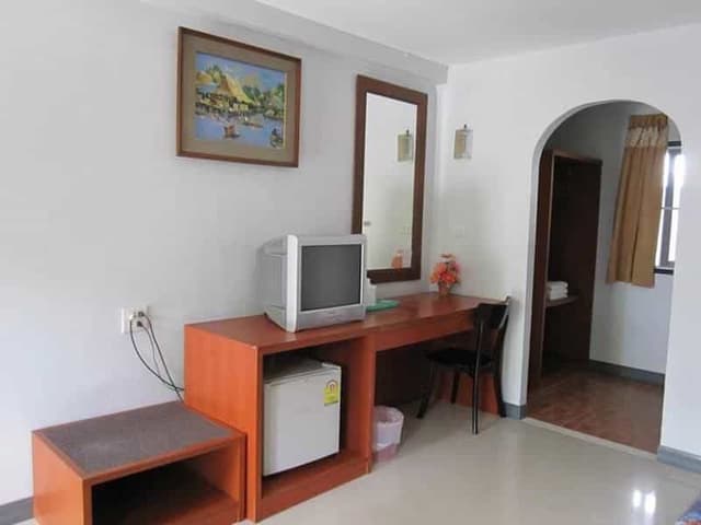 Standard 1st- 2nd Floor (Twin Bed)