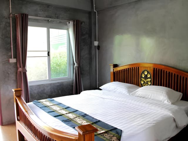 Standard Double Bed