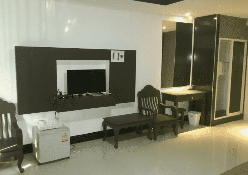 สมเด็จ โฮเต็ล (Somdet Hotel)3