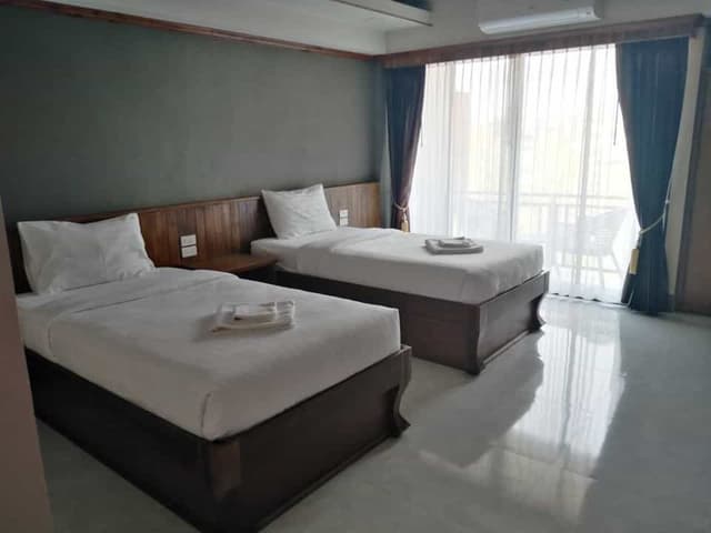 Deluxe Room (1st Floor)