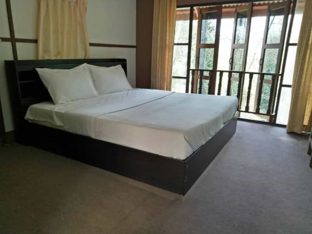 Resort Room (Twin House)