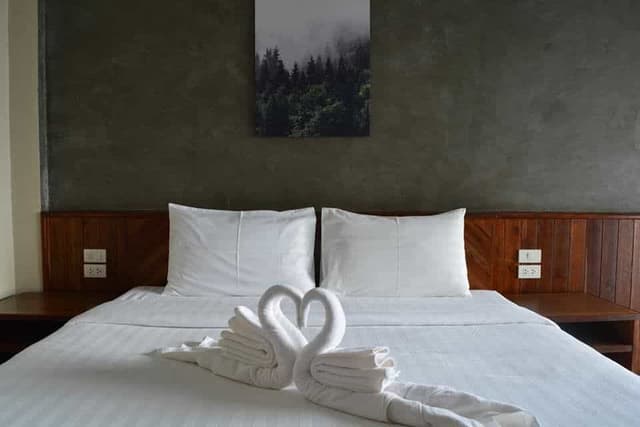 Deluxe Room (2nd Floor)