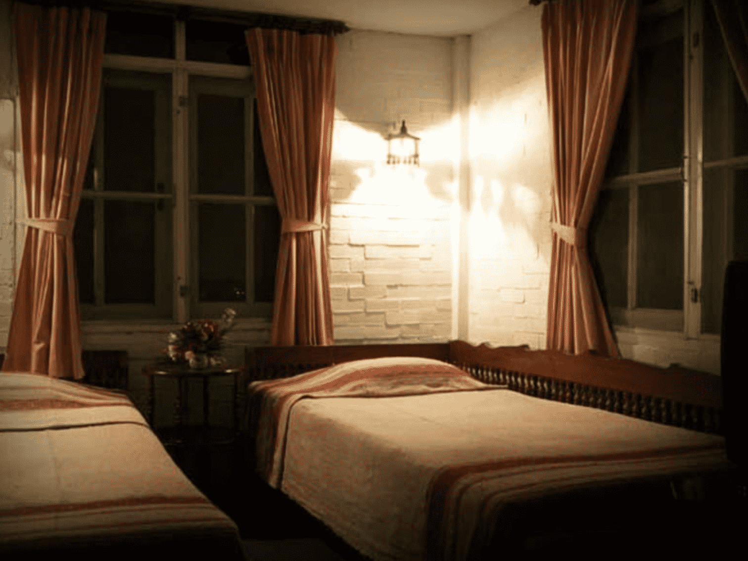 Papua Bhuka Hotel1