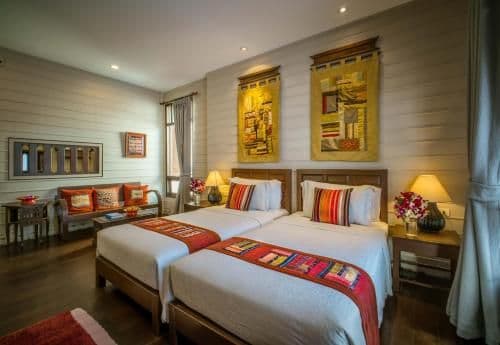 Deluxe Twin Bed