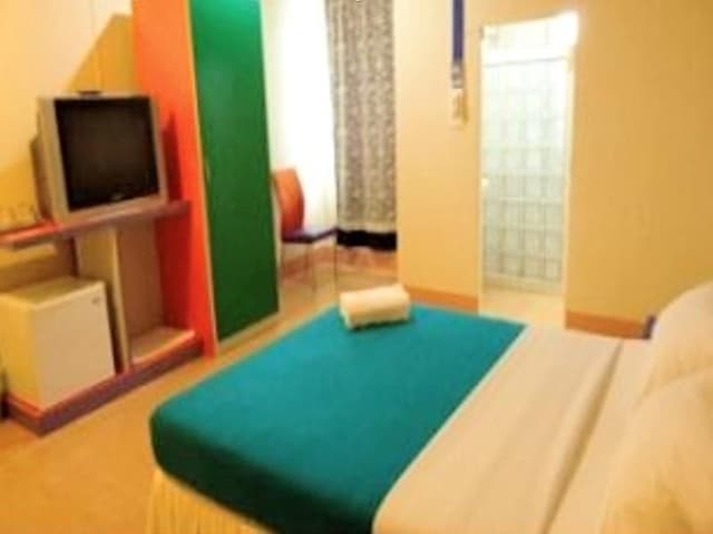 Deluxe Double Bed