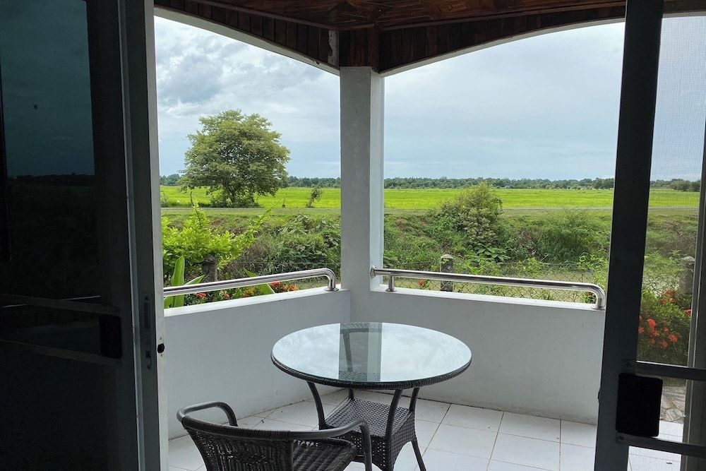 บ้านสนวนรีสอร์ท (Baan Sanuan Resort)1