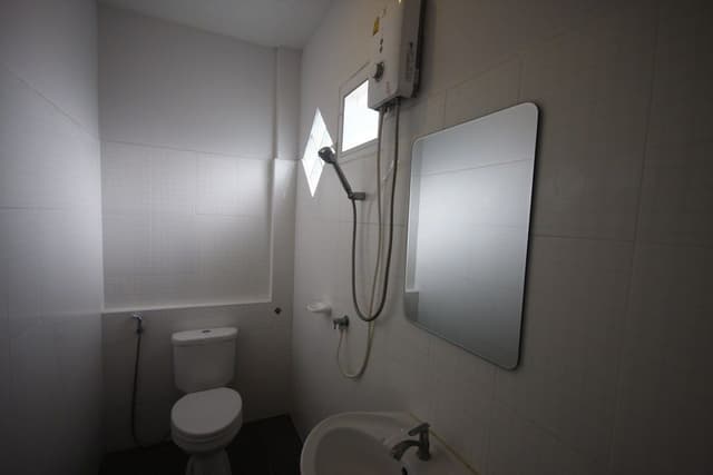 Modern Twin Room