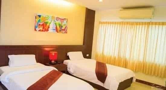 Standard Twin Room