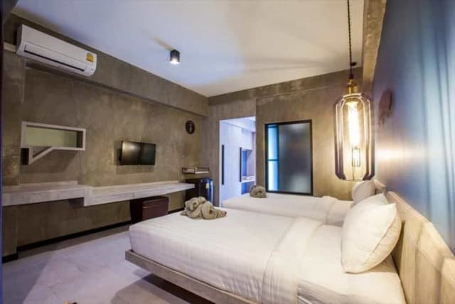 Deluxe Twin Room