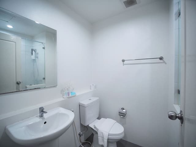 Superior 2 Single Beds