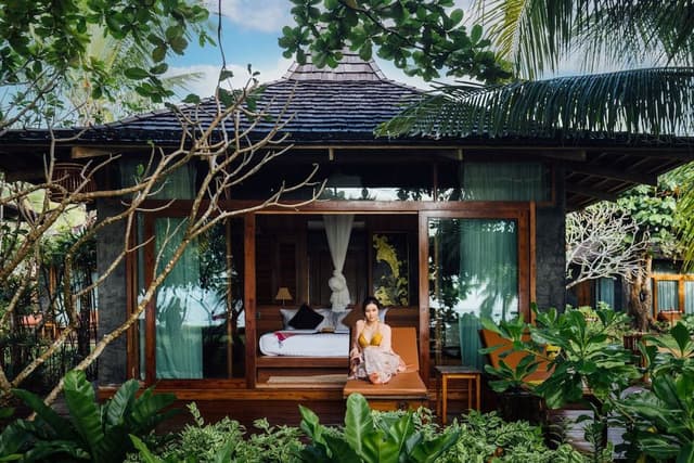 Oriental Beach Front View Villa