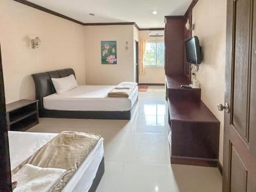 Standard Twin Room