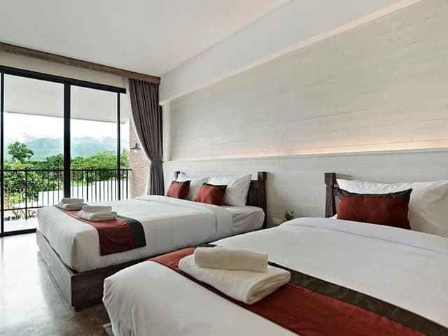 Luxury Triple Room