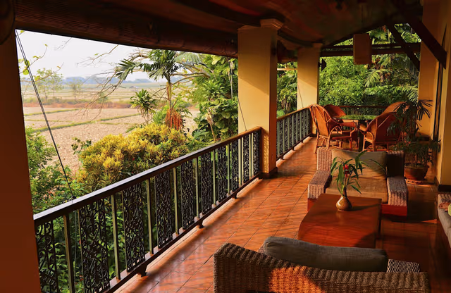 Villa ( 6 adults )