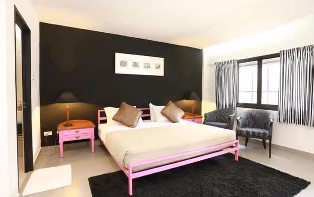 Black Suite