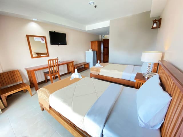 Standard Twin Room