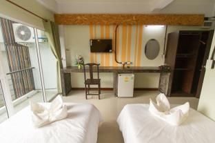 โรงแรมวัชระนอร์ธเกต (Vatchara Northgate Hotel)2