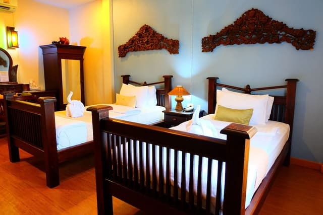 Standard Twin Room